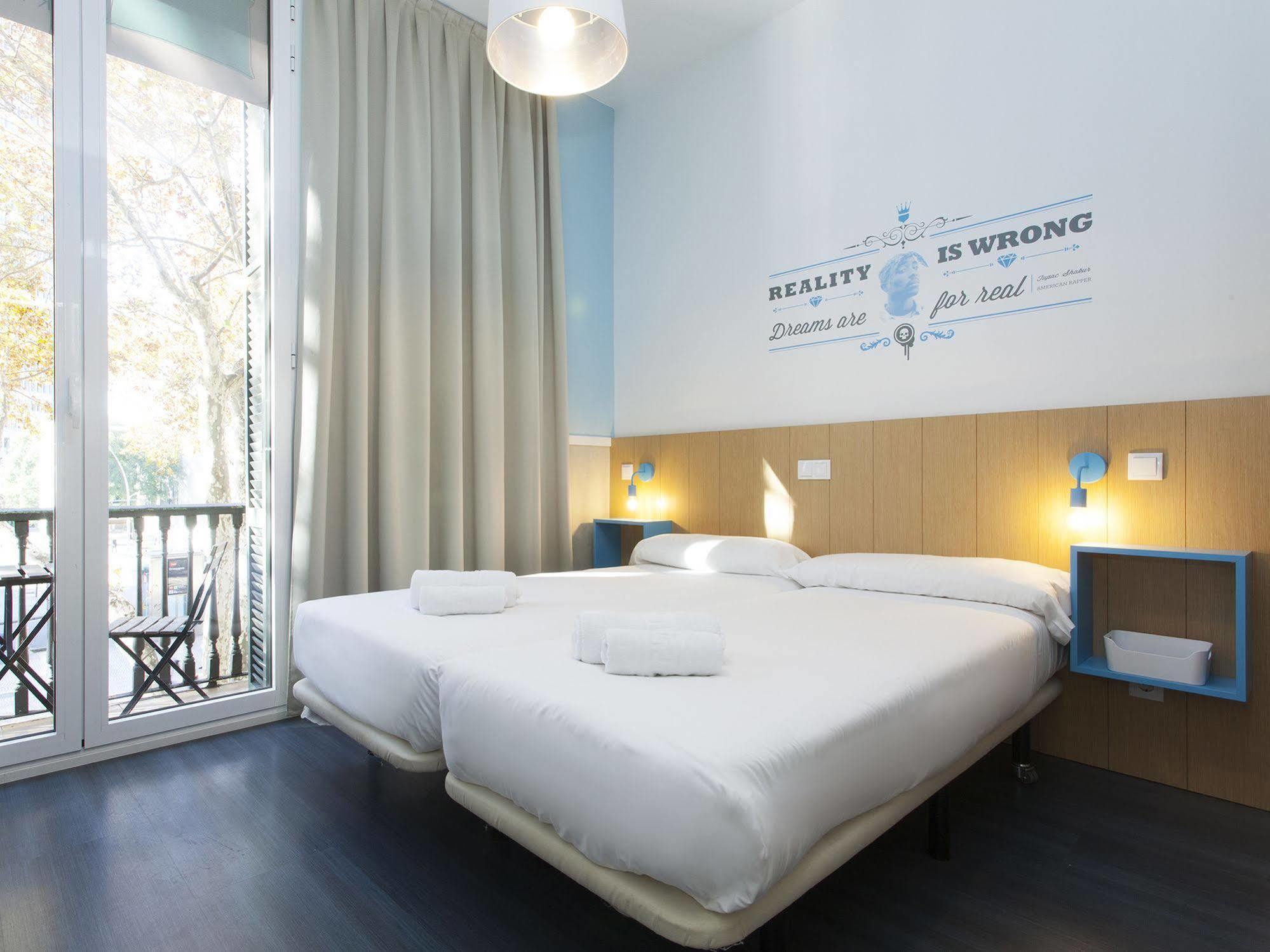 ברצלונה Bypillow Ramblas (Adults Only) מראה חיצוני תמונה